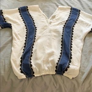 Vneck with elastic waist